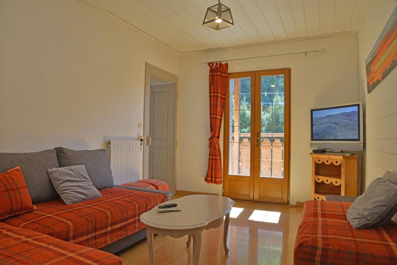 Appartement Dans Chalet 5 Chambres 130 M2 Centre Village モントリオン エクステリア 写真